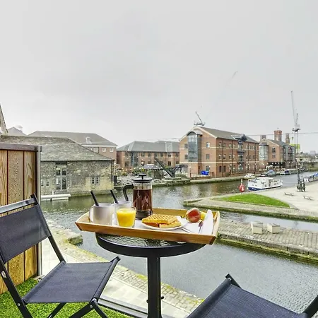 Canal Waterside