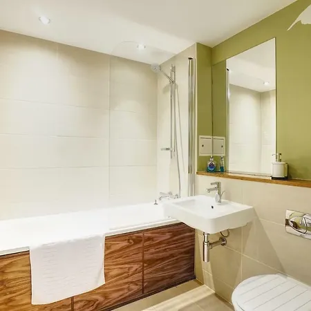 Apartment Canal Waterside Leeds (West Yorkshire)